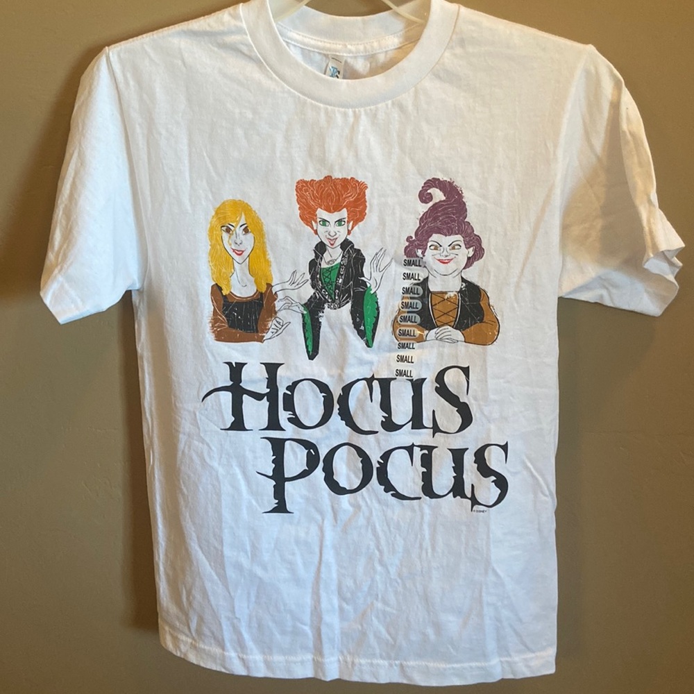 Disney Hocus Pocus tshirt Women small white witches cotton
